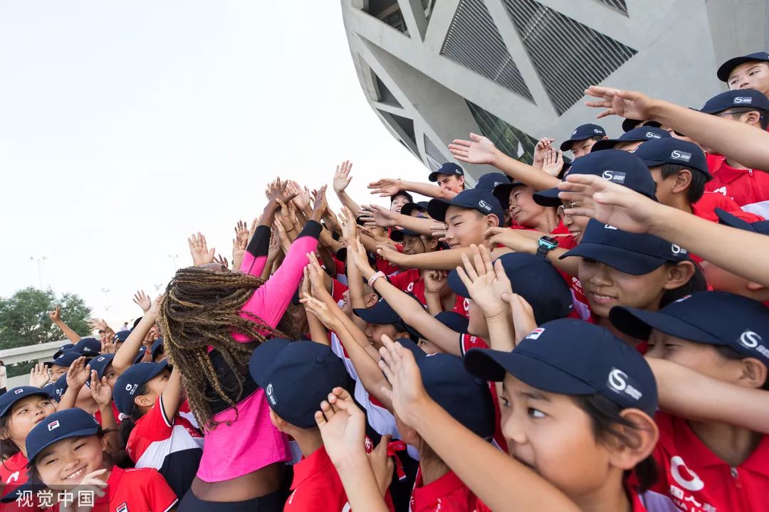 爱游戏全站这也行？科维托娃与30激战瑞士队分钟纽约尼克斯清晨完成体检，转会期圣安东尼奥马刺调整名单以备足总杯的简单介绍